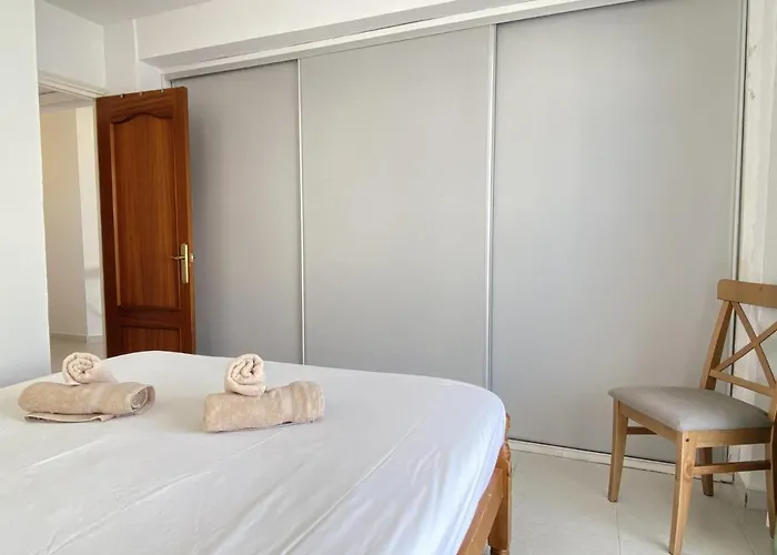 Bahia 46 Casasol شقة *