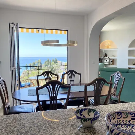 Апартаменти Bahia 46 Casasol Нерха